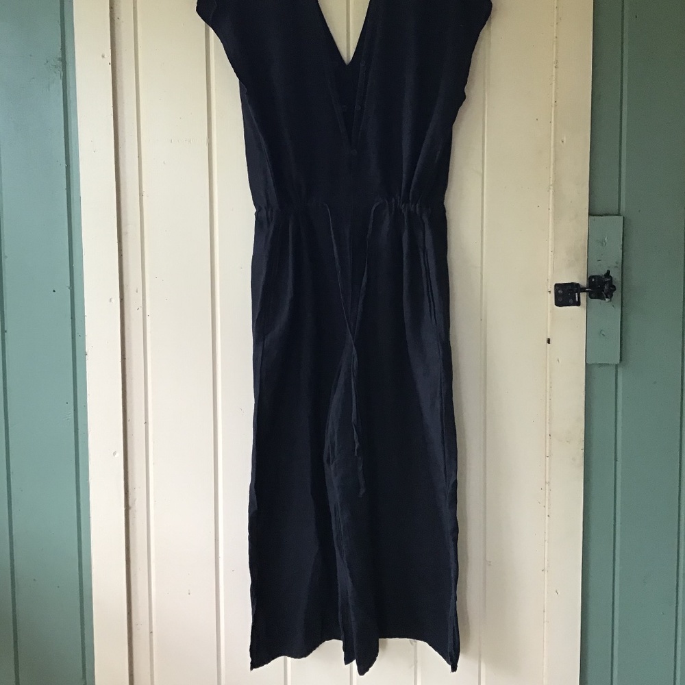 NEW Anthropologie Cloth & Stone ROMPER jumpsuit 100% linen black L - Picture 2 of 3